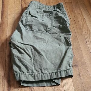 Gap shorts, green, 32" waist